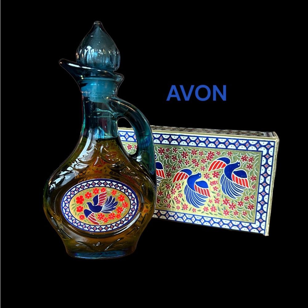 AVON